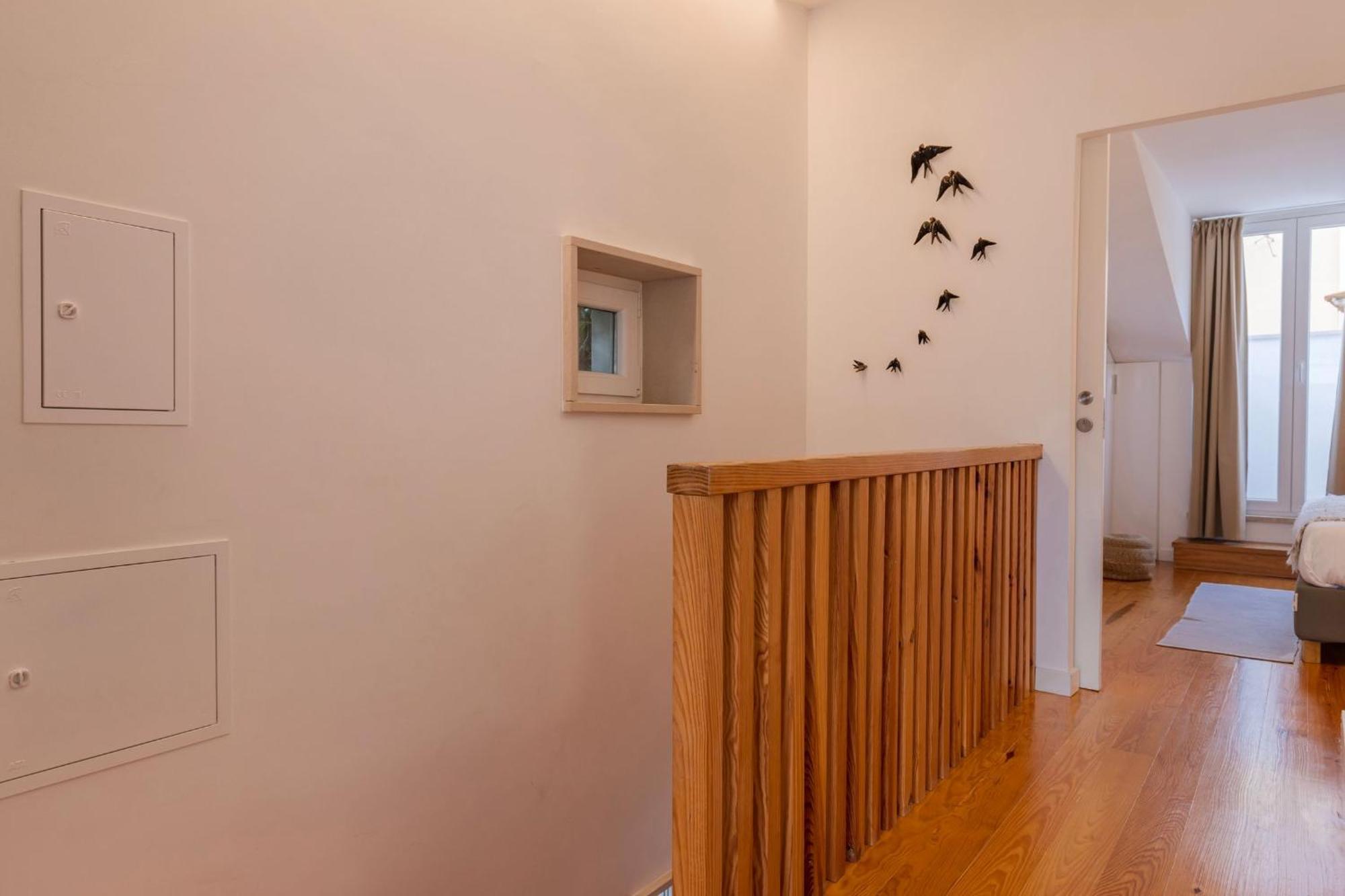 Vakantiehuis Modern & Hidden By Lovelystay Lissabon